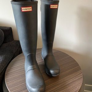 Tall women Hunter boots